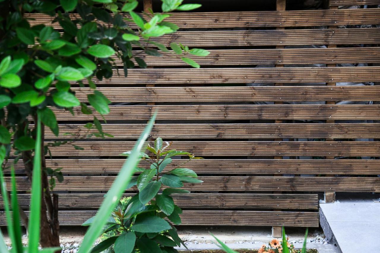 Caravin Wanderhome, 5 Min From Metro Nea Ionia เอเธนส์ ภายนอก รูปภาพ