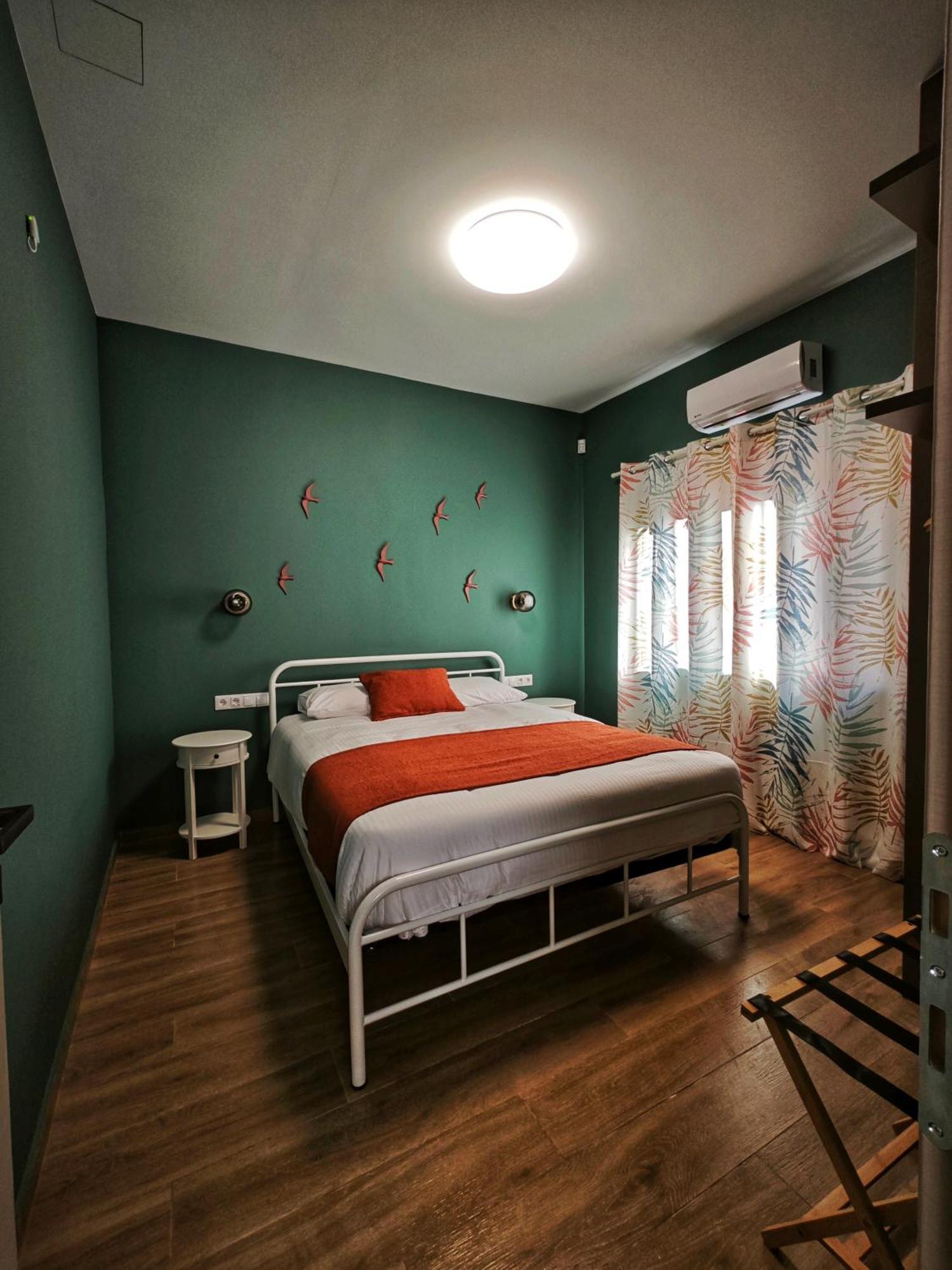 Caravin Wanderhome, 5 Min From Metro Nea Ionia เอเธนส์ ภายนอก รูปภาพ